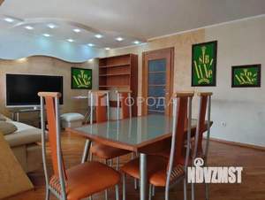 4-к квартира, вторичка, 111м2, 3/10 этаж