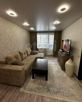 2-к квартира, вторичка, 46м2, 1/10 этаж