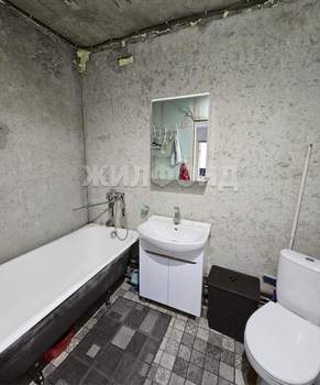 2-к квартира, вторичка, 44м2, 9/9 этаж