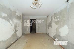 3-к квартира, вторичка, 60м2, 1/9 этаж