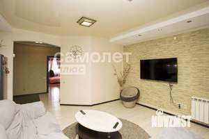 2-к квартира, вторичка, 64м2, 7/10 этаж