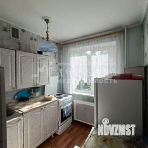 4-к квартира, вторичка, 63м2, 2/5 этаж