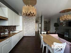 2-к квартира, вторичка, 82м2, 5/5 этаж