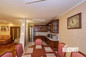 4-к квартира, вторичка, 142м2, 4/6 этаж