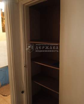 3-к квартира, вторичка, 62м2, 1/5 этаж