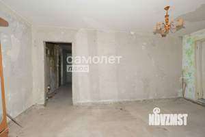 4-к квартира, вторичка, 61м2, 3/5 этаж