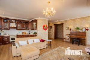 4-к квартира, вторичка, 145м2, 14/14 этаж