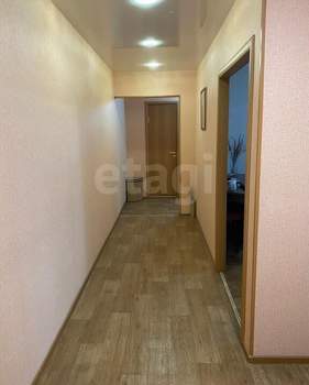 2-к квартира, вторичка, 63м2, 2/10 этаж