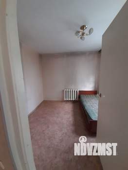 4-к квартира, вторичка, 60м2, 5/5 этаж