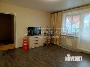 4-к квартира, вторичка, 74м2, 3/9 этаж