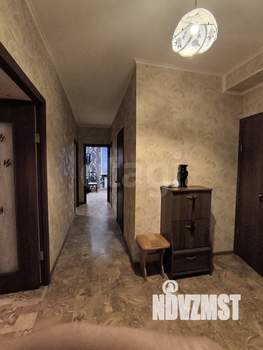 3-к квартира, вторичка, 72м2, 1/2 этаж