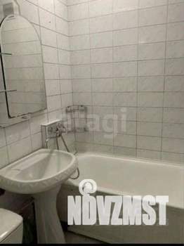 2-к квартира, вторичка, 44м2, 1/5 этаж