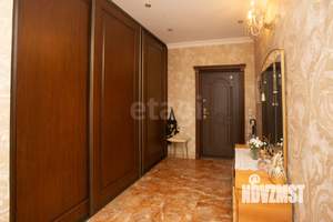 4-к квартира, вторичка, 145м2, 14/14 этаж