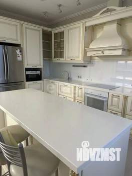 3-к квартира, вторичка, 108м2, 14/18 этаж