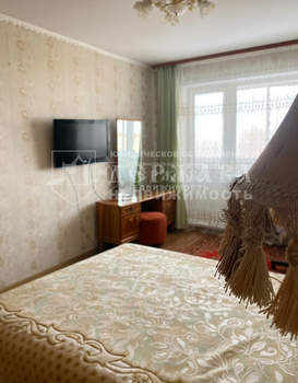 3-к квартира, вторичка, 61м2, 5/5 этаж