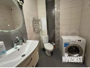 2-к квартира, вторичка, 43м2, 1/9 этаж