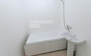 2-к квартира, вторичка, 64м2, 4/10 этаж