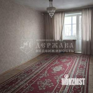 3-к квартира, вторичка, 62м2, 4/5 этаж