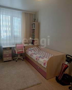 4-к квартира, вторичка, 104м2, 2/5 этаж