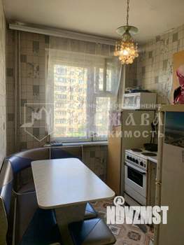 3-к квартира, вторичка, 60м2, 4/10 этаж