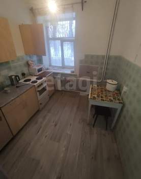 2-к квартира, вторичка, 34м2, 1/2 этаж