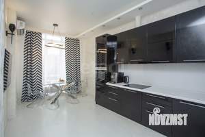 4-к квартира, вторичка, 104м2, 6/13 этаж