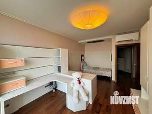 3-к квартира, вторичка, 120м2, 10/10 этаж