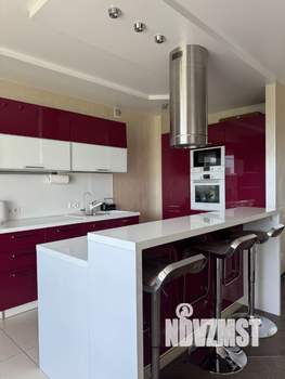 4-к квартира, вторичка, 134м2, 10/11 этаж