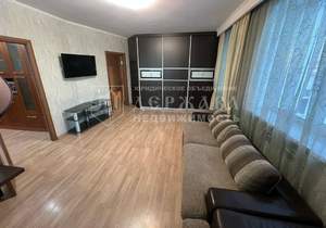 4-к квартира, вторичка, 100м2, 3/15 этаж