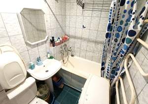 2-к квартира, вторичка, 41м2, 1/5 этаж