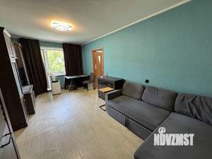 2-к квартира, вторичка, 45м2, 3/5 этаж