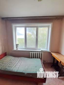 4-к квартира, вторичка, 60м2, 5/5 этаж