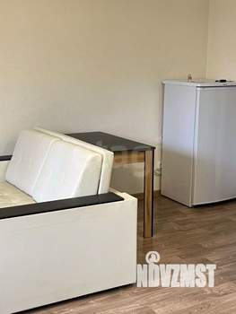 Студия квартира, вторичка, 30м2, 1/9 этаж