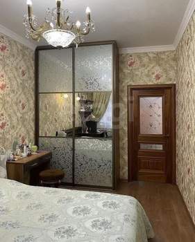 4-к квартира, вторичка, 105м2, 5/13 этаж