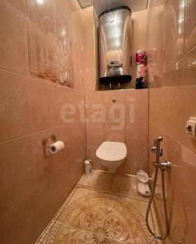 4-к квартира, вторичка, 102м2, 5/8 этаж