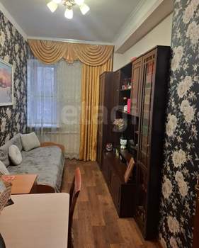 3-к квартира, вторичка, 81м2, 1/3 этаж