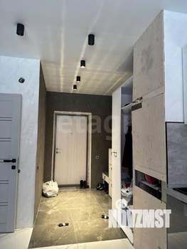 2-к квартира, вторичка, 41м2, 1/9 этаж