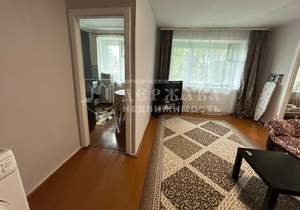 2-к квартира, вторичка, 41м2, 1/5 этаж