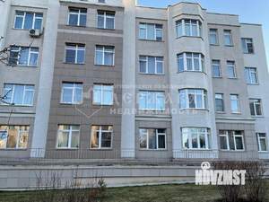 2-к квартира, вторичка, 61м2, 1/4 этаж
