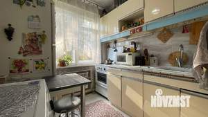 4-к квартира, вторичка, 61м2, 3/5 этаж