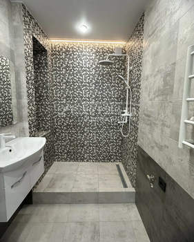 4-к квартира, вторичка, 73м2, 8/15 этаж