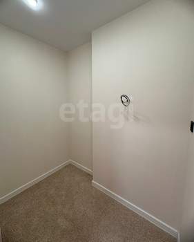 3-к квартира, вторичка, 73м2, 8/15 этаж