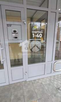 1-к квартира, вторичка, 42м2, 2/10 этаж