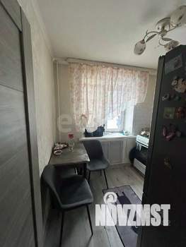 2-к квартира, вторичка, 43м2, 1/5 этаж