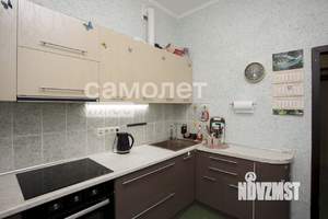 2-к квартира, вторичка, 52м2, 1/4 этаж