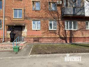 3-к квартира, вторичка, 61м2, 1/5 этаж