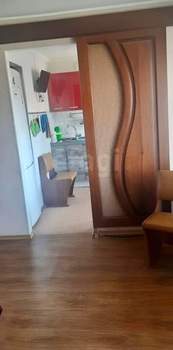 2-к квартира, вторичка, 42м2, 4/4 этаж