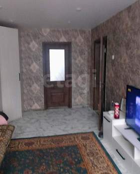 2-к квартира, вторичка, 43м2, 1/5 этаж