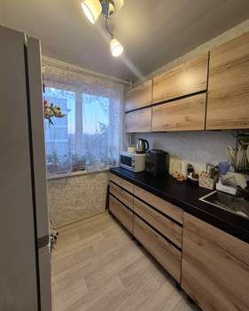 3-к квартира, вторичка, 47м2, 3/5 этаж