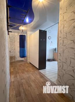 3-к квартира, вторичка, 60м2, 6/9 этаж